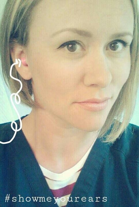 Lipreading Mom's friend, Joy